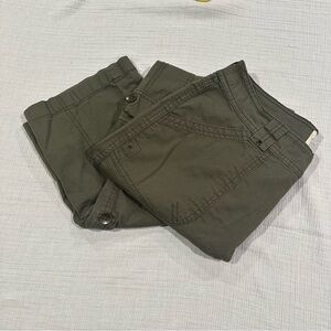 St. John's Bay Dark Green Utility Pants • Convertible Cargo Style •